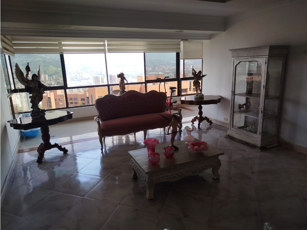 Apartamento en Venta en el Poblado Los Balsos, Medellín — foto 6