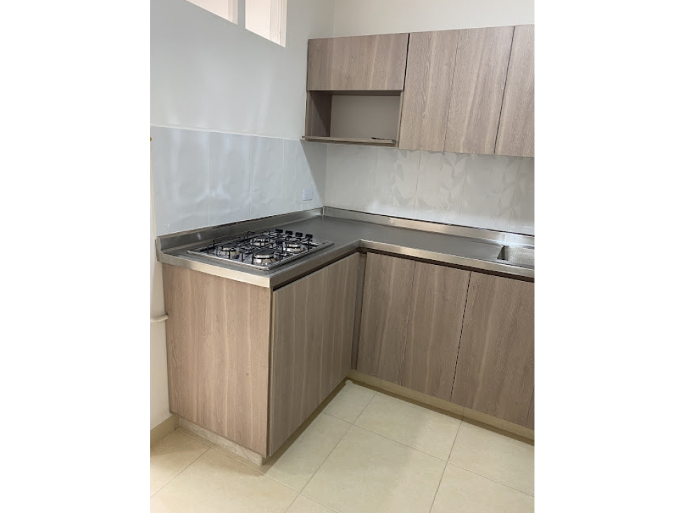 Vendo Amplio Apartamento en el Barrio el Salvador Medellìn 153m2 — foto 3