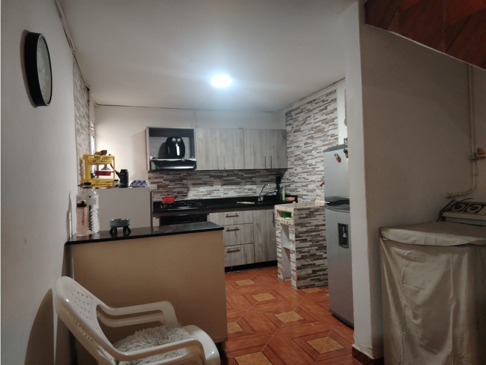 Vendo Apartamento de 2 niveles en Belén, Unidad Altos del Castillo — foto 2