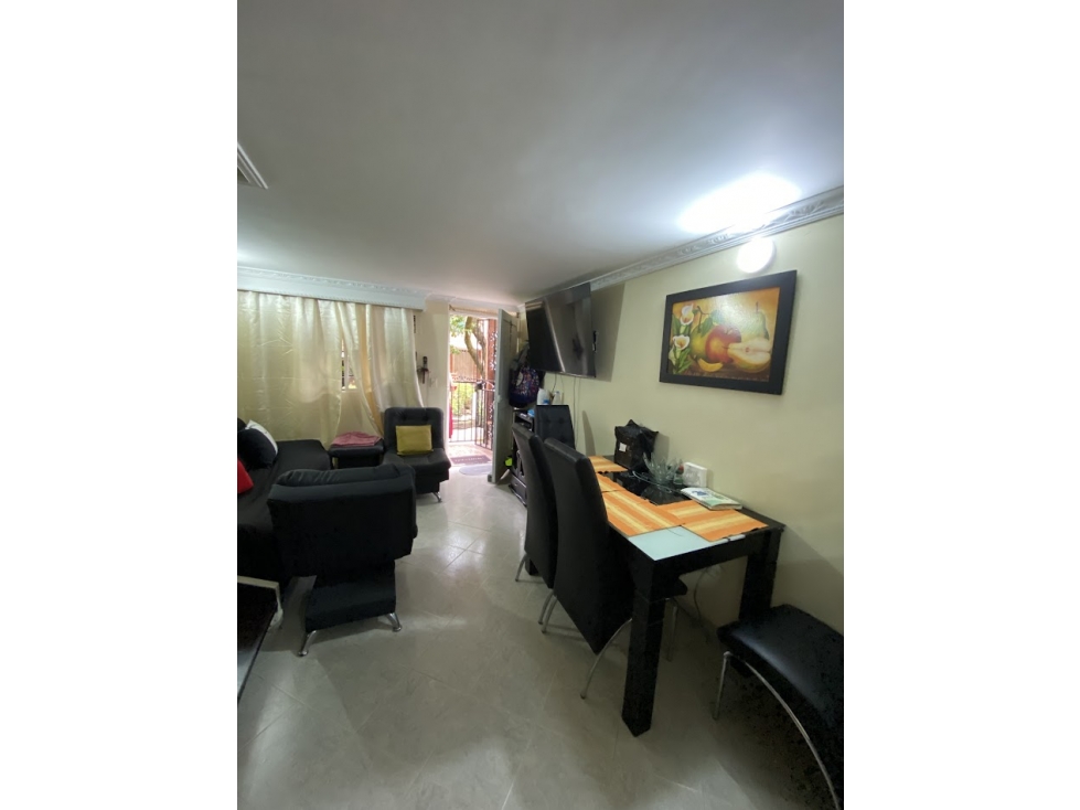 Vendo Amplia Casa de 92m2 En la Unidad Almendros de Terranova Niquia — foto 6