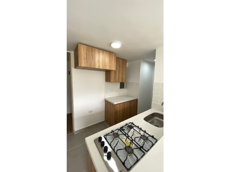 Arriendo Apartamento Nuevo en la unidad Nogales Bello- San Gabriel — foto 4