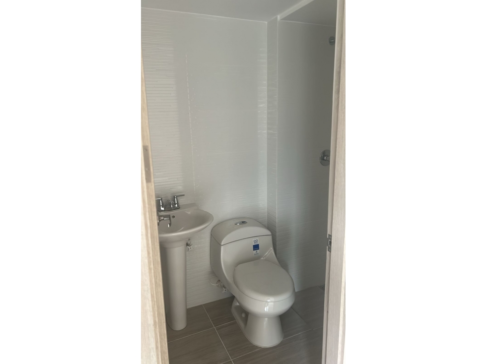Arriendo Apartamento en Cerro Claro, Niquia Terranova Bello — foto 4
