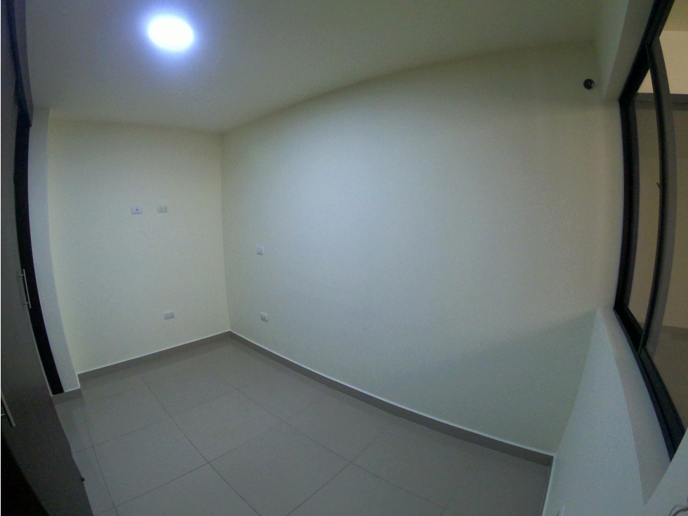 Alquilo apartamento en las Cabañas, Bello, piso 4 — foto 5