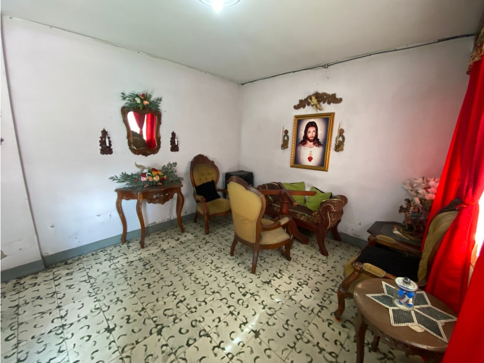 Casa lote en venta en el barrio obrero Bello — foto 4