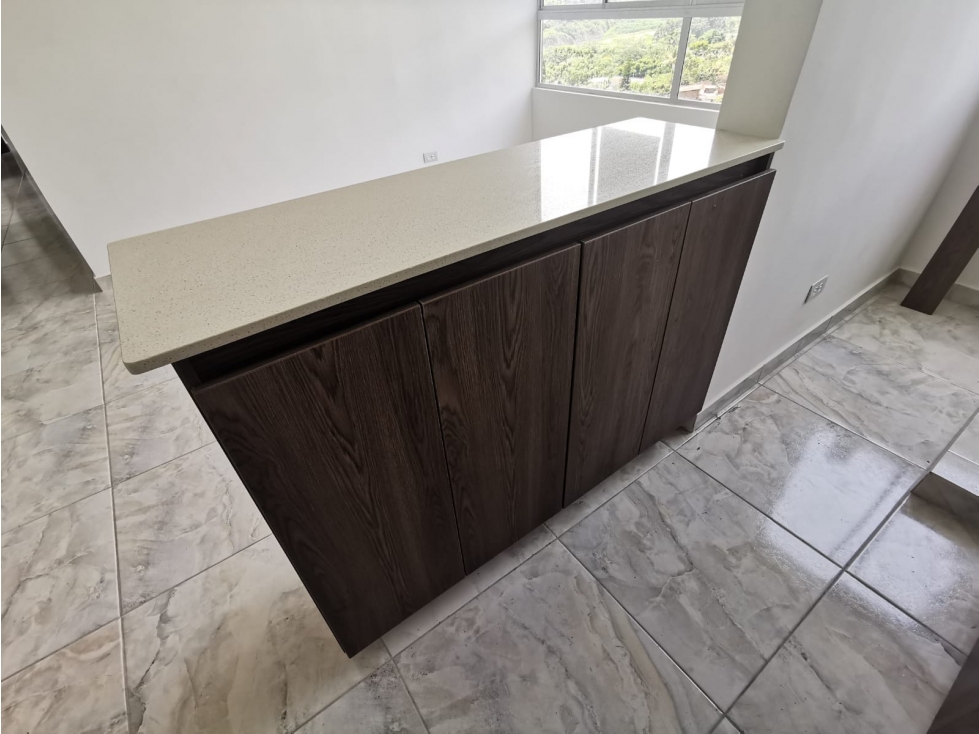 VENDO APARTAMENTO EN COPACABANA, URB ALTOS DE LA TRINIDAD — foto 3