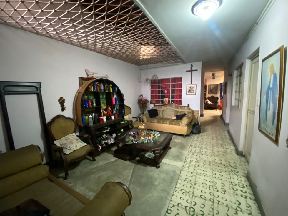 Casa lote en venta en el barrio obrero Bello — foto 6