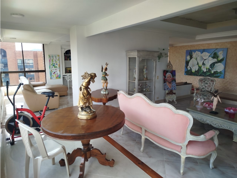 Apartamento en Venta en el Poblado Los Balsos, Medellín — foto 5