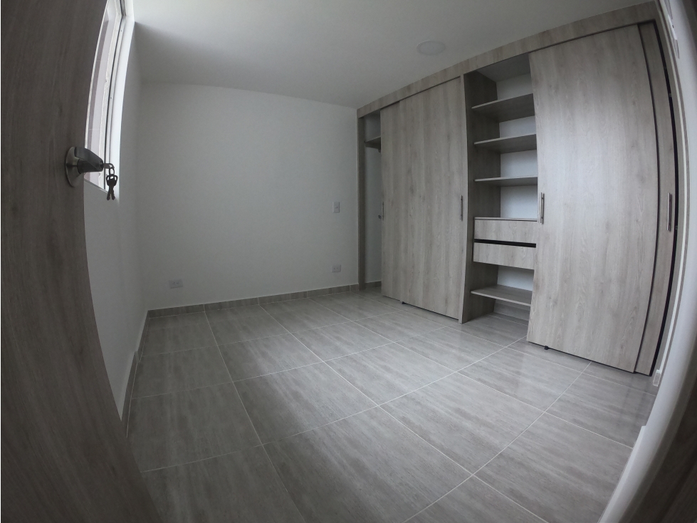 Alquilo apartamento en la Urbanización Puerto Paraíso, Bello - 3