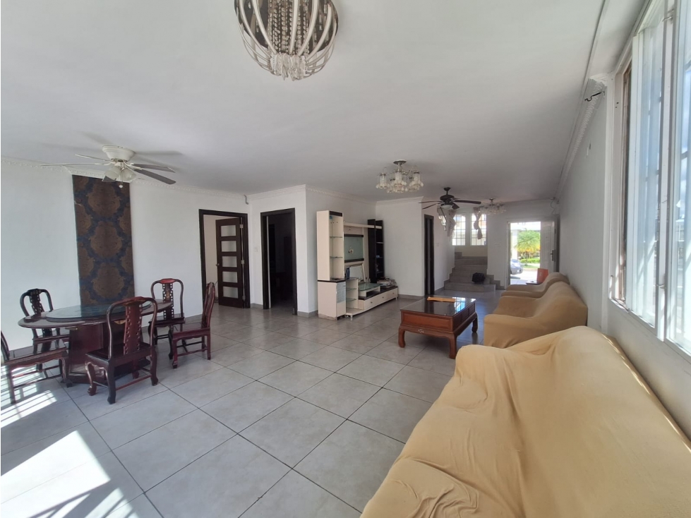 Venta de Casa esquinera de 310 mts en Brisas del Golf/ Brisas Point - 6