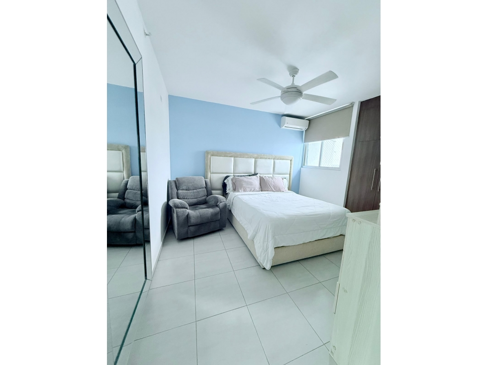 Venta de Apartamento Amoblado en Ph Trinity Tower - 6