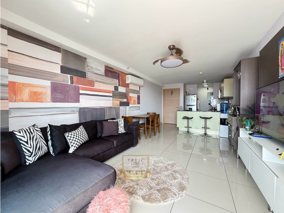 VENTA DE APARTAMENTO VIA ESPAÑA - PH TORRES DE CASTILLA