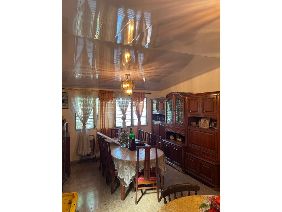 VENTA DE CASA EN CHANNIS - K.T - 2