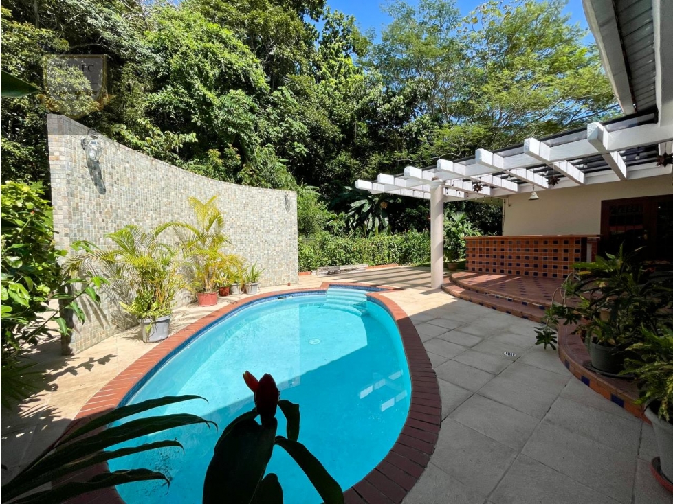 ALQUILER DE AMPLIA CASA CON PISCINA, ALBROOK (MC) — foto 3