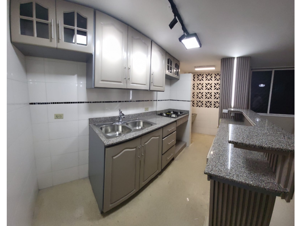 VENTA DE APARTAMENTO EN VIA ESPAÑA - PH BEVERLY PLAZA K.T — foto 5
