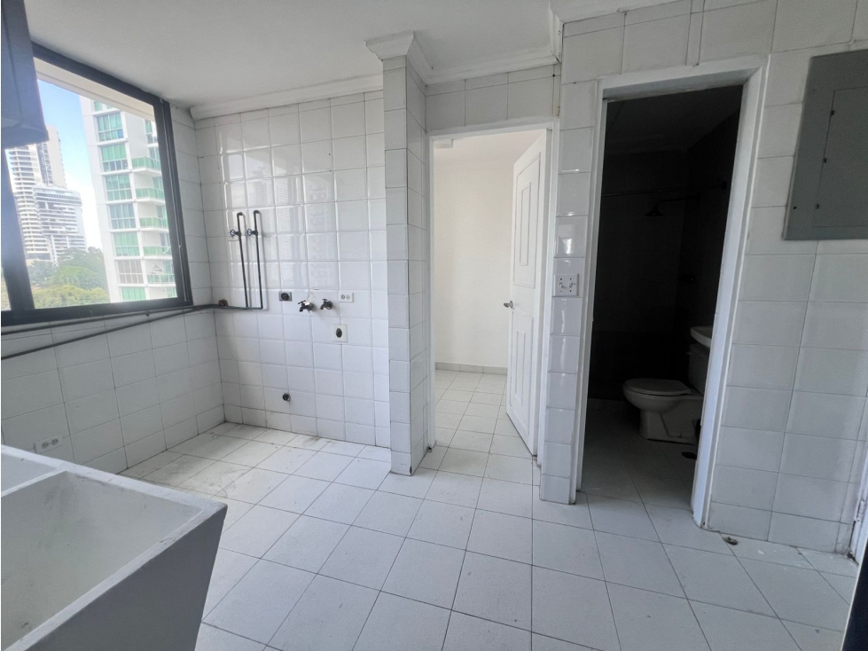 Venta de apartamento en el edificio VISTA TOWER | Bella vista — foto 4