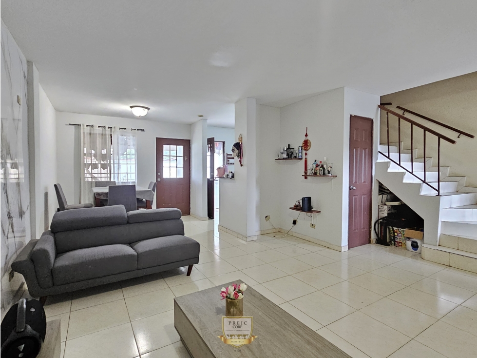 Casa en Venta en P.H. Quintas del Lago, Las Cumbres, Panamá Norte. ER — foto 2