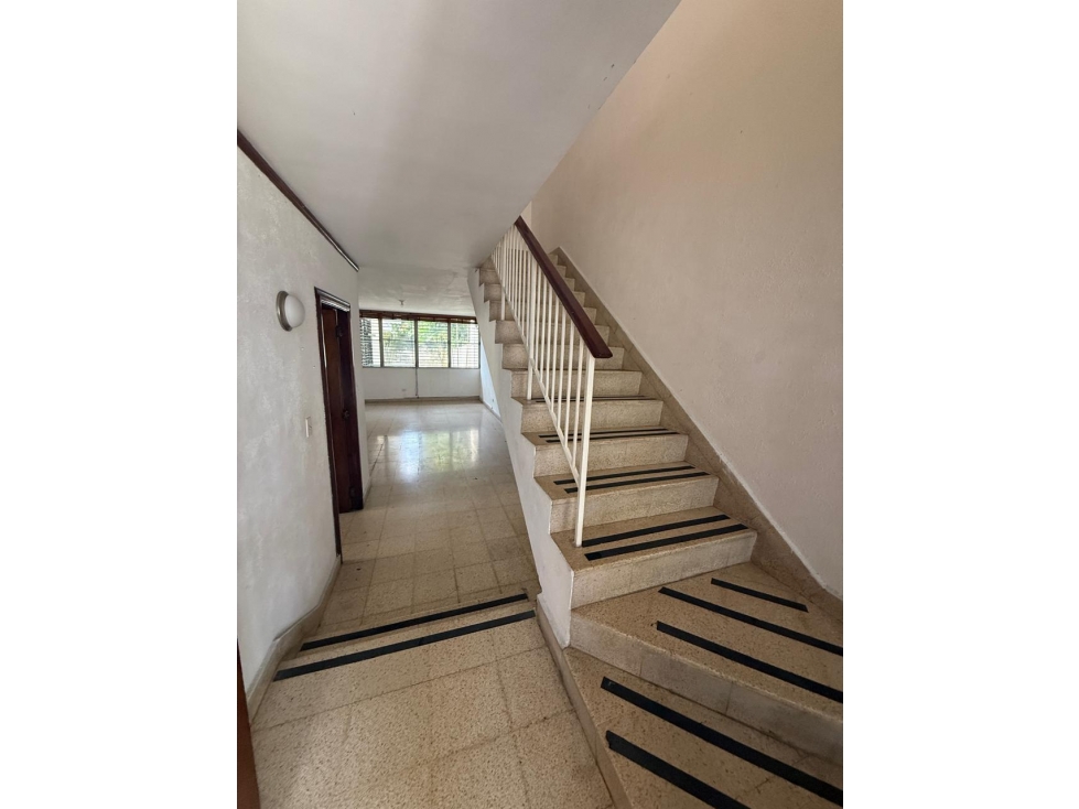 ALQUILER DE CASA COMERCIAL O RESIDENCIAL EN SAN FRANCISCO — foto 2