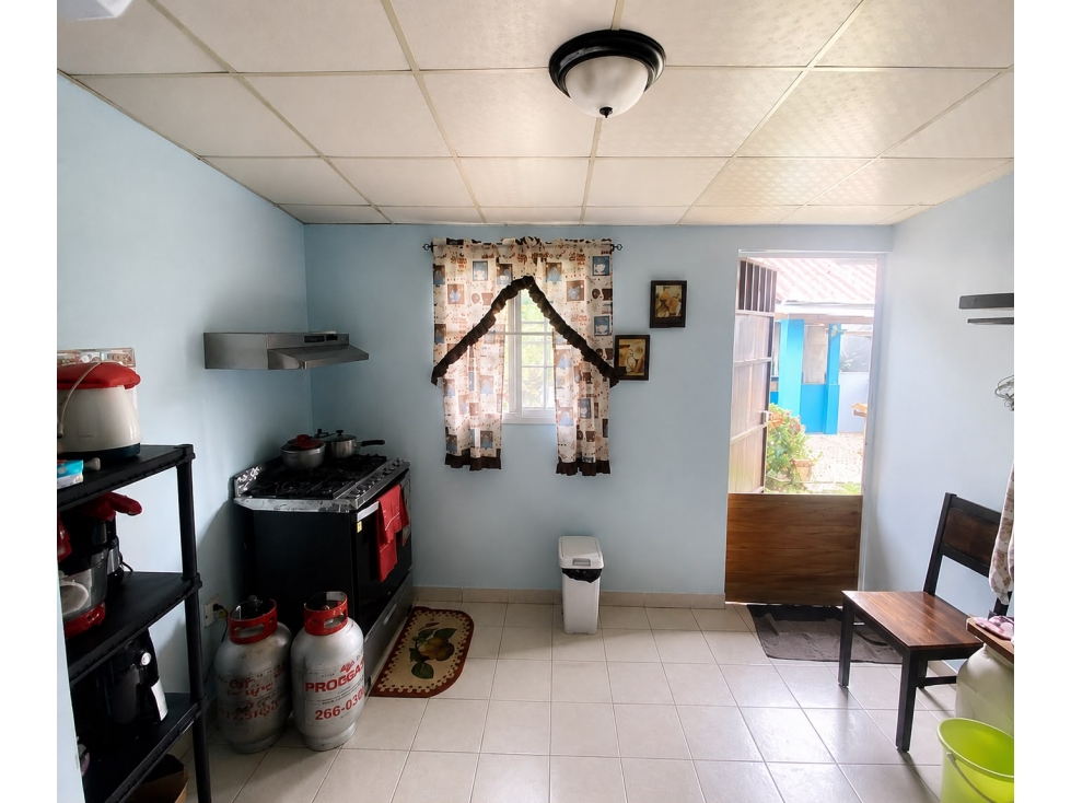 CASA EN VENTA EN CUMBRE NORTE CON PATIO Y GAZEBO (C.P) — foto 6