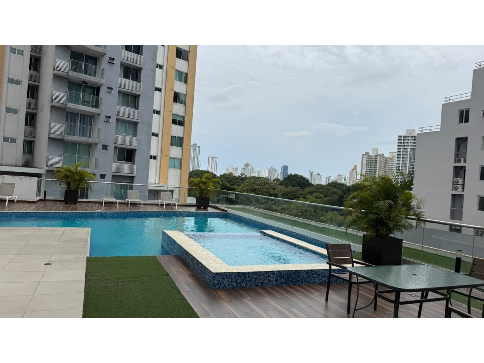 ALQUILER DE APARTAMENTO CON SALIDA AL PARQUE OMAR - 1
