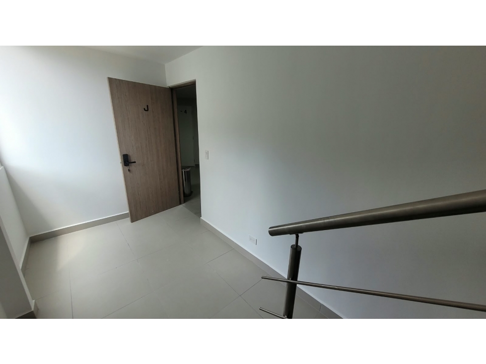 Apartamento Alquiler Albrook Linea blanca — foto 4