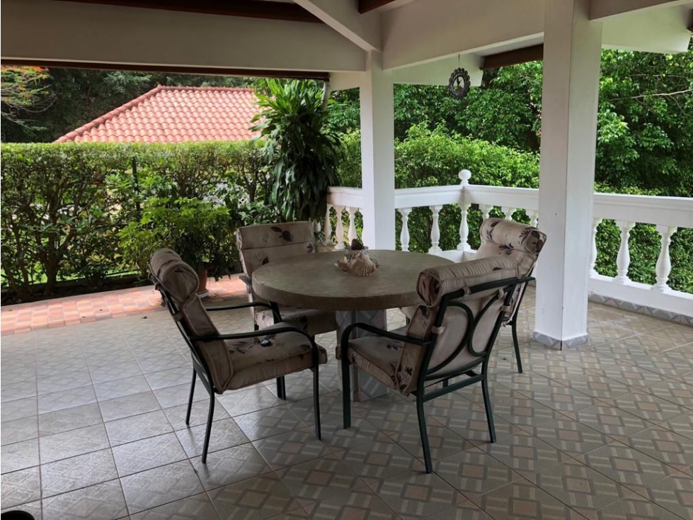 SE ALQUILA CHALET EN CORONADO 1500 Mtrs (OG) — foto 3