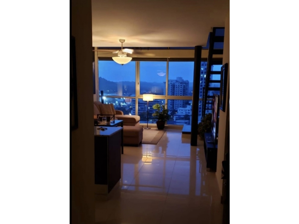 Se alquila apartamento Ph Vitro Loft Amoblado - El Cangrejo LH
