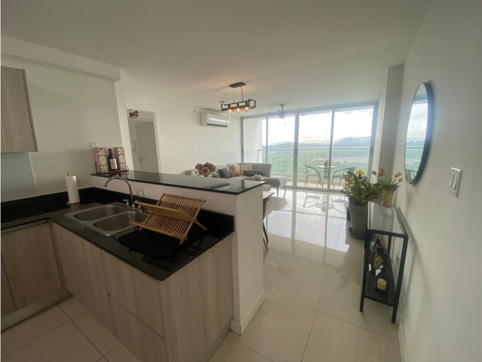 VENTA DE APARTAMENTO EN TUMBA MUERTO - PH CORAL PLAZA K.T — foto 2