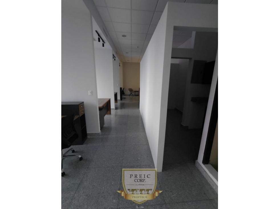 Se Vende oficina amoblada en Obarrio — foto 4