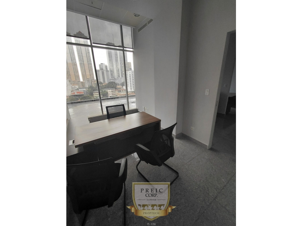 Se Vende oficina amoblada en Obarrio — foto 3