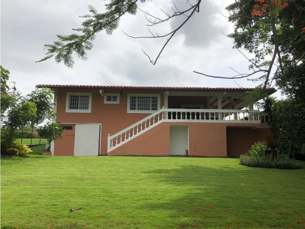 SE ALQUILA CHALET EN CORONADO 1500 Mtrs (OG) — foto 2
