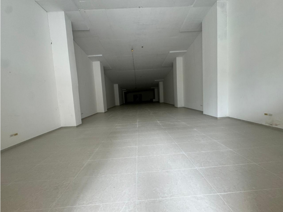 Alquiler de local planta baja | F&F Tower & El Tornillo, Calle 50 — foto 4
