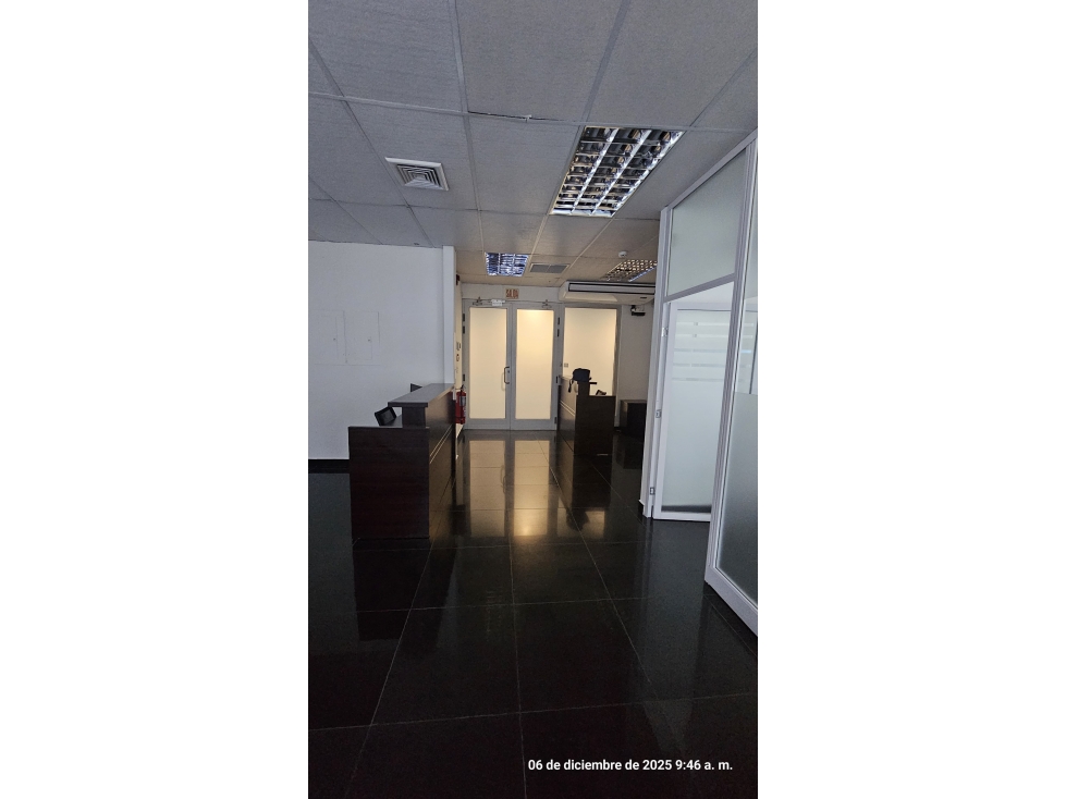 Se alquila Oficina PH Office One en Calle 50 LH - 2