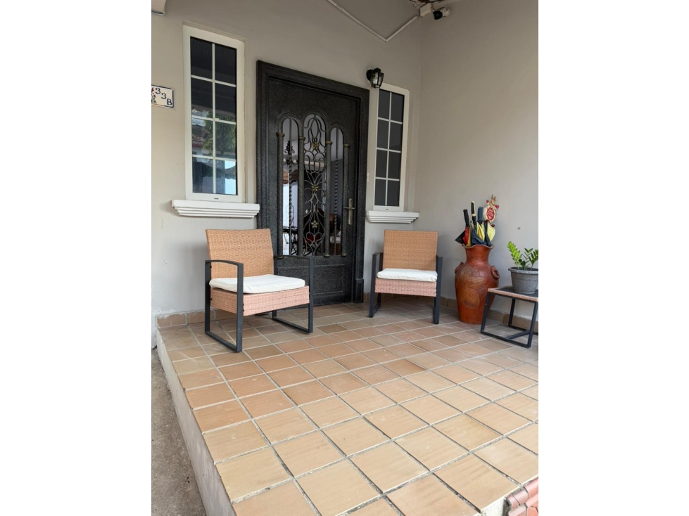 ALQUILER DE CASA EN BRISAS DEL GOLF