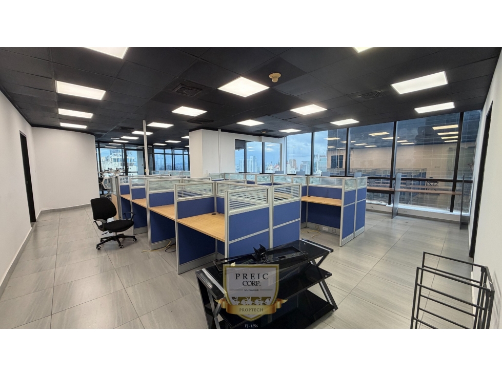 Se Alquila oficina amoblada en Calle 50 Banco General L.T — foto 2