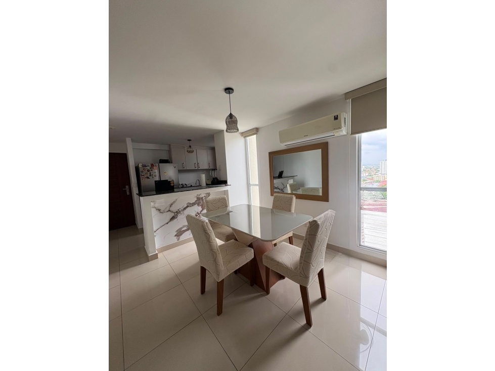 ALQUILER DE APARTAMENTO CON SALIDA AL PARQUE OMAR - 2