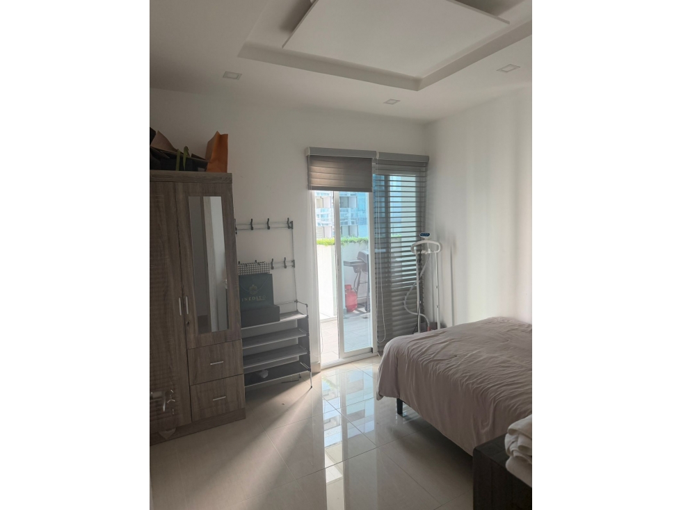 Alquiler de Apartamento Amoblado PH 43Gv, Av Balboa - 2