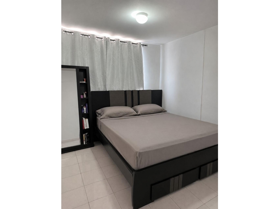 VENTA DE APARTAMENTO EN CARRASQUILLA - PH PLAZA REAL K.T — foto 3