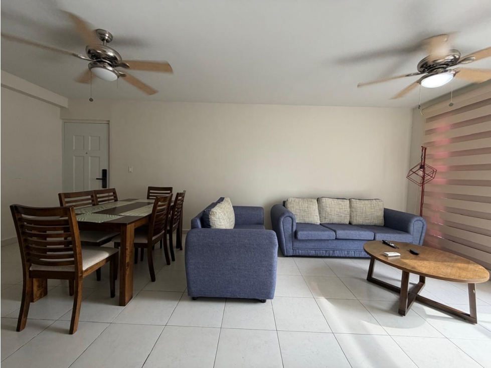 SE ALQUILA APARTAMENTO AMOBLADO EN PH TORRES DE VERSALLES II — foto 2