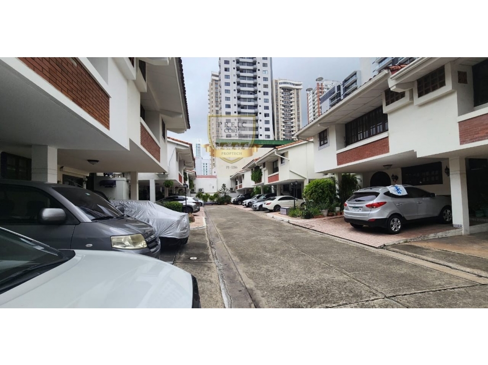 Se vende casa Duplex en San Francisco LH