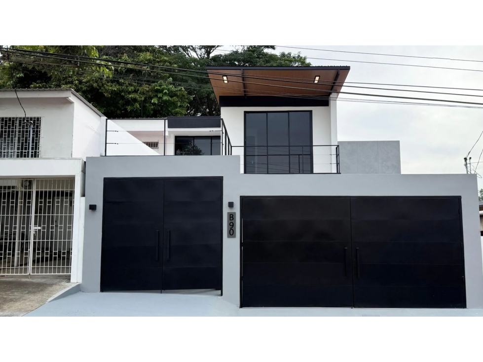 Venta de casa en Miraflores, Betania. VC