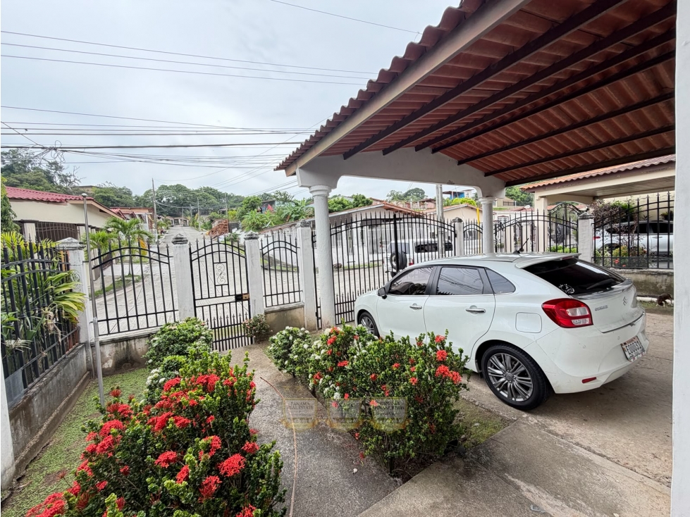 VENTA DE CASA EN BRISAS DEL GOLF