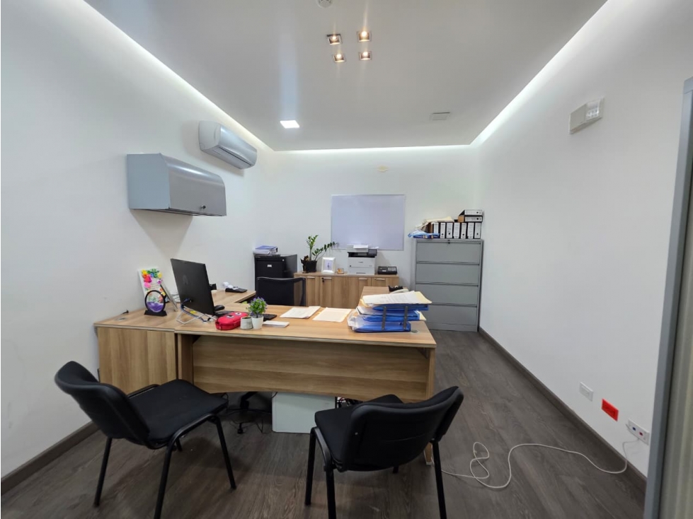 Venta de edificación de una planta. VC — foto 4