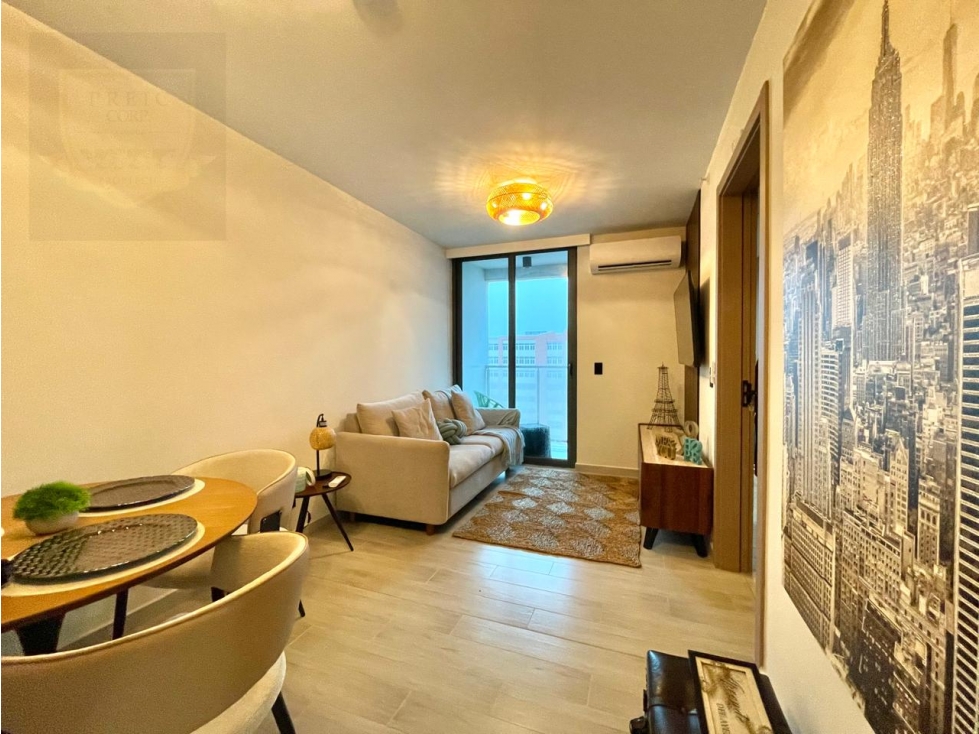 ALQUILER DE APARTAMENTO DECORADO EN PH ALEXA, BELLA VISTA (MC)