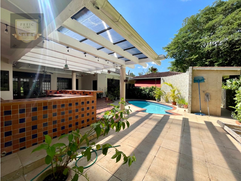ALQUILER DE AMPLIA CASA CON PISCINA, ALBROOK (MC) — foto 6