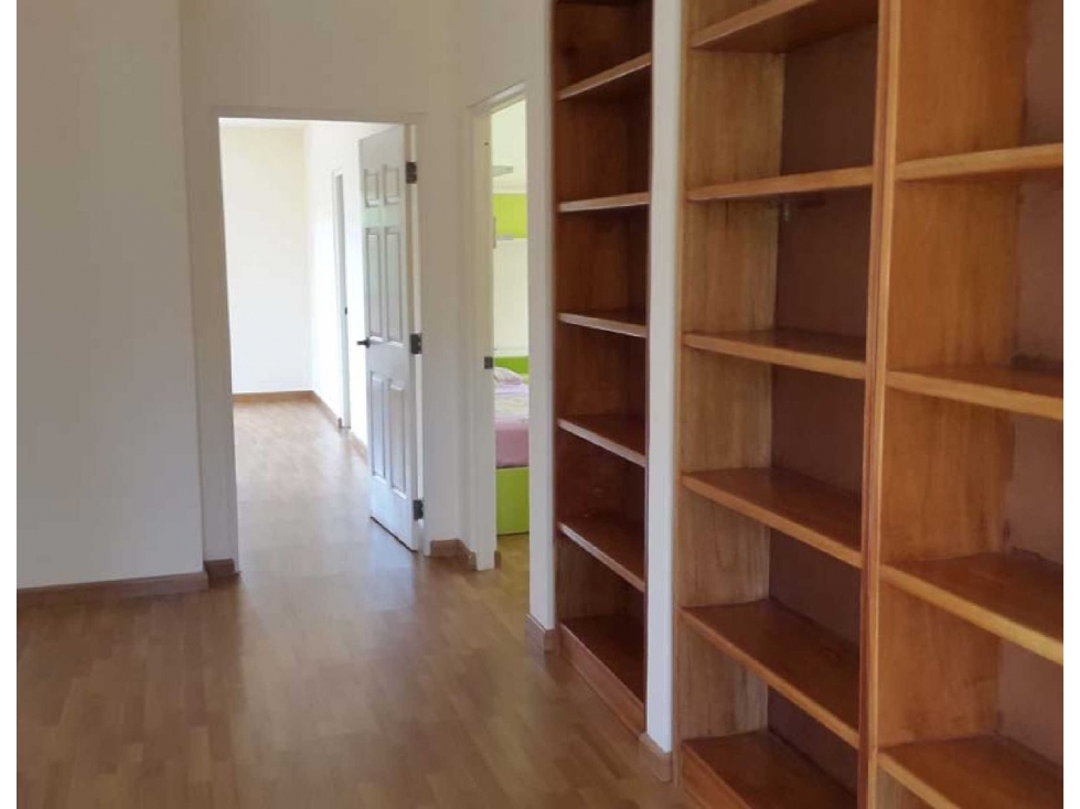 Casa en Venta / Clayton / Embassy Club ct - 4