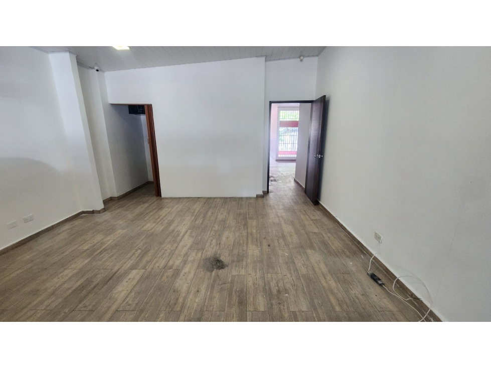 ALQUILER DE CASA COMERCIAL CON LOCALES EN SAN FRANCISCO VIA ISRAEL — foto 3