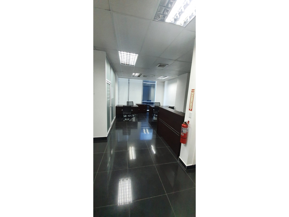 Se alquila Oficina PH Office One en Calle 50 LH - 3