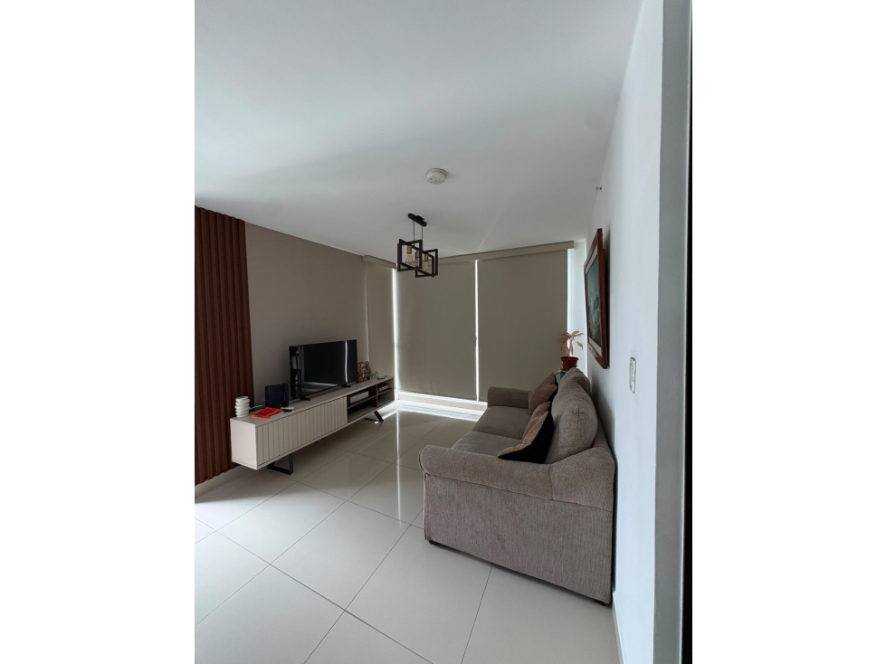 ALQUILER DE APARTAMENTO CON SALIDA AL PARQUE OMAR - 3