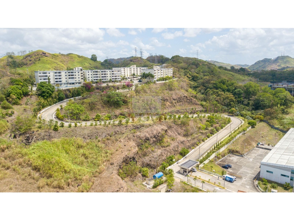 VENTA DE APARTAMENTO REMODELADO, ALTAMIRA GARDENS (MC) — foto 6
