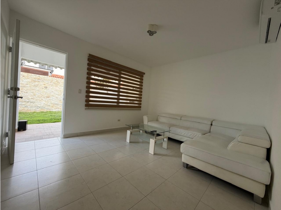 SE VENDE CASA EN PH QUINTAS DE VERSALLES — foto 3